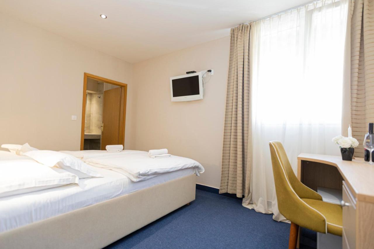 Hotel Bozikovina 3 Podstrana Esterno foto